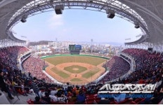 [집중분석]구장 운영권 약속 깬 광주시, KIA 타이거즈는 영원한 을인가