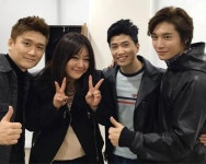 슈가맨 야다, 이영현과 다정한 어깨동무…훈훈한 선후배