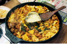 정(情)으로 여심 공략…따복따복, 복고열풍 이끈다