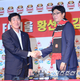 [포토] 황선홍 감독 'FC서울에서 새로운 도전'
