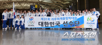 [포토] 리우 올림픽 한국선수단 본진, 드디어 출국!