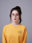 아름다워서 아름이…아이린, 라운드티+안경 미모 열일