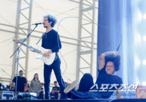[포토]앳더드라이브인(At The Drive-In), 몸을 사리지 않는 퍼포먼스