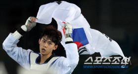 [리우포토] 김태훈 태권도에서 값진 동메달