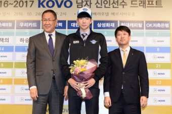 '드래프트 최대어' 황택의, KB손보 10년 책임진다