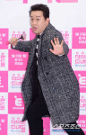 [포토] 정준하, 식식한 소녀들의 매니저?
