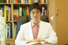 김해 신세계한의원 교통사고 후유증, 며칠 뒤에 통증 심해져…
