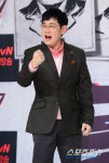 [포토] 이경규 힘차게 주먹 불끈