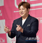 [포토] 신동 저도 입주 조건 돼죠?