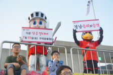 낙동강더비 패배 굴욕의 벌칙?…유쾌한 뒷이야기