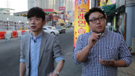 나도 CEO 1호점 오픈…한은정 치킨 서빙 나선다