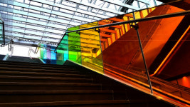 기능성 나노 컬러 코팅 유리시장 선도하는 강소기업