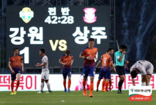'문창진-김오규 골' 강원, 상주 꺾고 2위 점프+시즌 첫 무실점