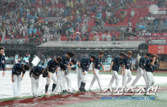 두산, SSG에 5-0 콜드 승리…양의지 주역으로 중요한 승리 달성