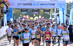 [포토] 2017 슈퍼블루마라톤, 모두가 한마음