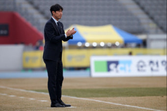 [K2 1라운드 리뷰]스타 초보 사령탑 개막전, 김대의 박동혁 먼저 웃었다