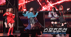 [포토] (여자)아이들 톡톡 튀는 개성