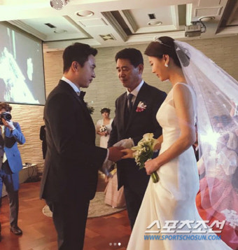 '결혼' 김승현한정원, 예식 사진 공개·소감 