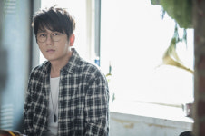 신승훈, 미스터션샤인 OST 출격…김태리X이병헌 테마곡
