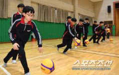 [靑運:청소년운동]체육시간 너무 적어!중1들의 체육갈증 날린 스포츠나침반