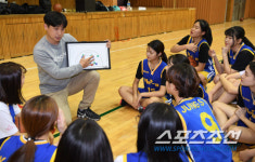 [심쿵 체육시간]길음중, 농구로 꿈을 찾는 소녀들!