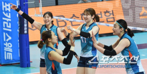 [포토] GS칼텍스 '3대0 완승이야~'