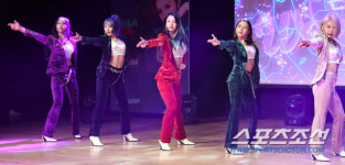 [포토] 워너비 화려한 컴백