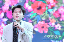 [포토] 남우현 '봄에 꼭 어울리는 음악으로 컴백'