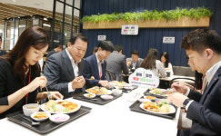 롯데, 8·18·28일 양파데이 진행…구내 식당서 양파 중심 식단 제공