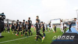 [포토] 탄천종합운동장에서 열리는 성남 FC의 올시즌 첫 경기