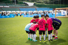 2019년 김해 가야왕도배 전국 유소년 축구클럽 대회, 첫째날부터 뜨거운 열기