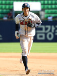 [포토] 김태근, 씁쓸한 발걸음