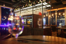 js가든의 캐쥬얼 와인바 청담대패당, 대관 서비스 시작