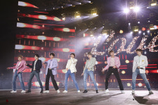 [SC현장] 아미 사랑해…BTS, RM-진 눈물로 장식한 월드투어 피날레(종합)