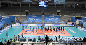 [포토] 관중 없이 펼쳐지는 프로배구