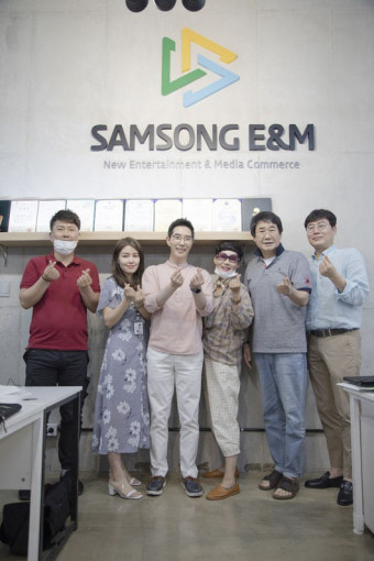 '제2전성기' 팽현숙최양락 부부, 나란히 삼송E&M과 전속계약 