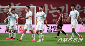 [포토] 포항, 기분 좋은 승리