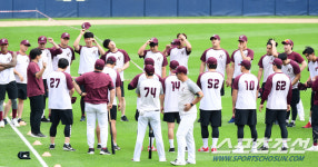 [포토] 키움 이길 준비 되셨나요~