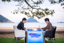 신진서, 남해슈퍼매치에서 박정환에 3연승