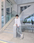 홍은희♥유준상 큰아들, 우월한 기럭지 모델 포스…김성령 멋지다