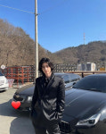 이종석, '뱀파이어급' 장발의 미모…범접불가 '블랙수트' 아우라