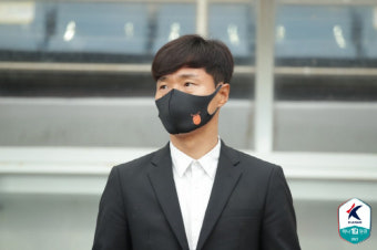 '3연패' 남기일 감독 