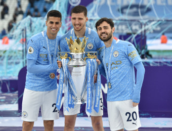 '손흥민 후보제외논란' EPL 올해의 선수, 결국 수비수 디아스가 받았다
