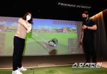 카카오VX는 어떻게 스크린 골프계의 공룡 골프존을 위협하는 존재가 됐나?