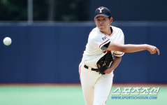 ’NC 1차 지명 후보’ 마산용마고 정정우, ‘양의지 선배와 배터리를 이루는 그날을 꿈꾸며’[청룡기영상]