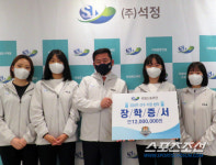 비인기종목 키다리아저씨 석정스포츠단 깜짝창단,남현희 韓펜싱 최초 女사령탑 선임[단독]