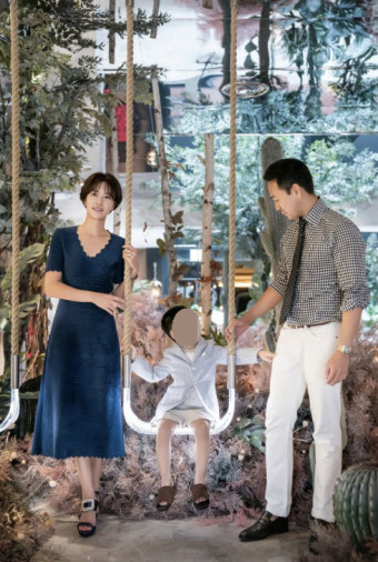 '재결합' 황정음이영돈, 아들 앞에 두고 '쪽'..가족 사진→만삭 화보 大방출