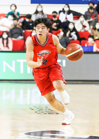 '농구는 신장 아닌 심장으로' 현대모비스 김동준, 2G 연속 대박