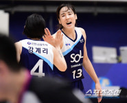 [포토] 김단비 기분 좋은 연속 득점