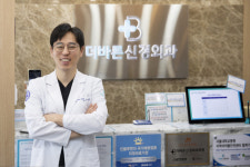 [2022의료건강 사회공헌대상] 더바른신경외과의원 서영제 원장, 환자 감동 실현에 지역과 공존